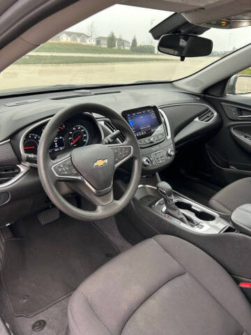 2024 Chevrolet Malibu LT