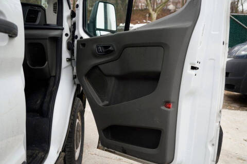 2023 Ford Transit