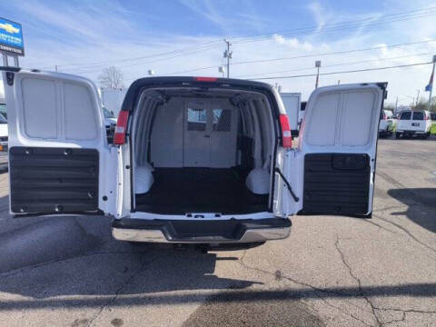 2026 Chevrolet Express 2500