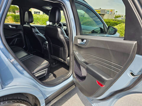2024 Ford Escape ST-Line