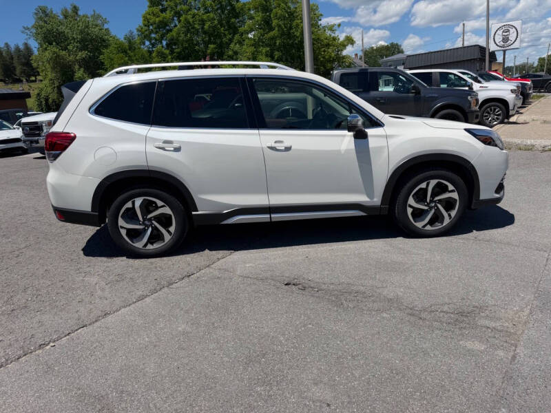 2024 Subaru Forester Touring