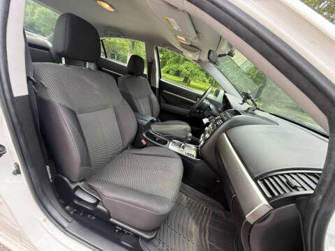 2012 Mitsubishi Galant FE