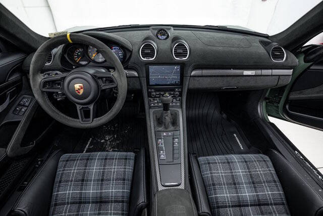 2024 Porsche 718 Boxster Spyder RS