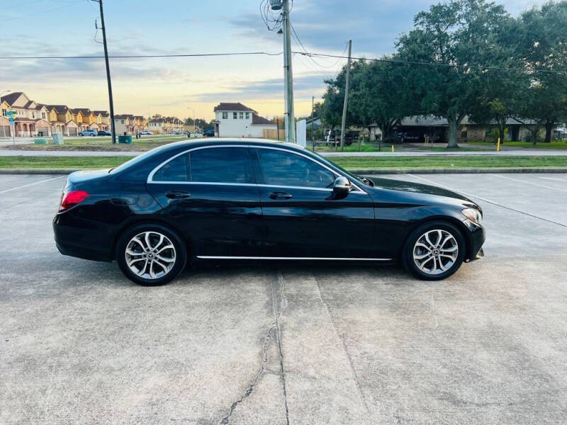 2018 Mercedes-Benz C-Class Sedan C300 photo 6