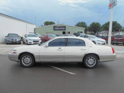 2007 Lincoln Town Car for sale at Creighton Auto & Body Shop in Creighton NE