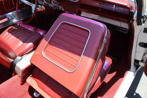 1961 Oldsmobile Starfire