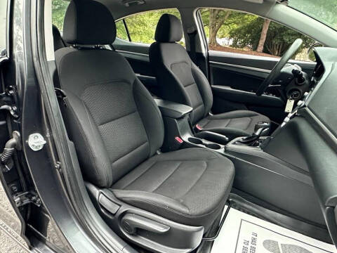 2020 Hyundai Elantra