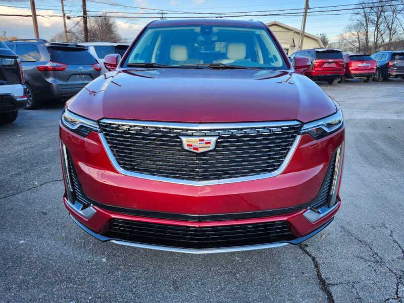 2025 Cadillac XT6 Premium Luxury