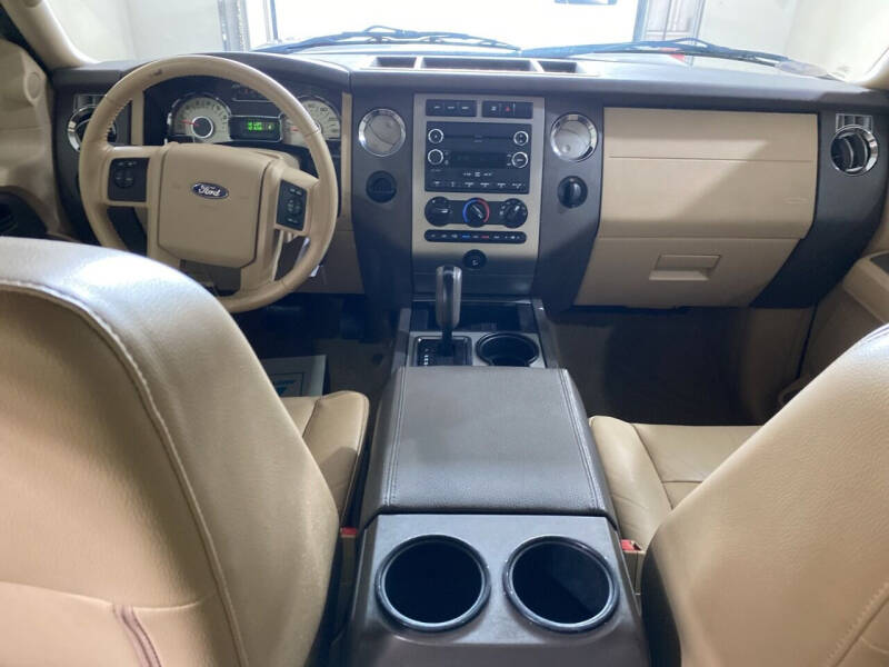 2014 Ford Expedition XLT