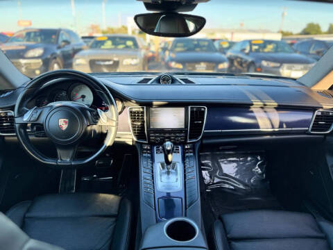 2014 Porsche Panamera