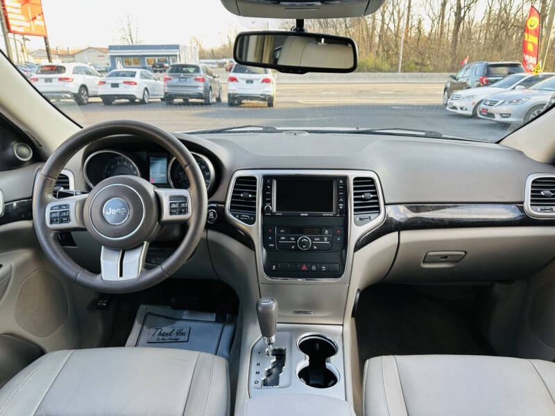 2012 Jeep Grand Cherokee Laredo