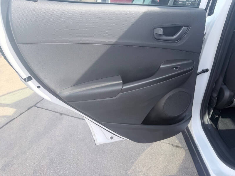 2022 Hyundai Kona SEL