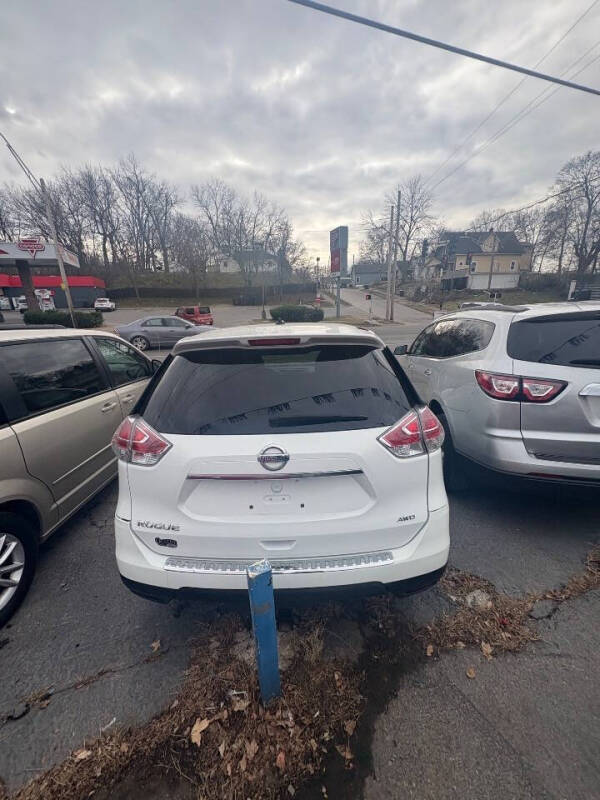 2015 Nissan Rogue SV