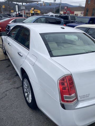 2014 Chrysler 300
