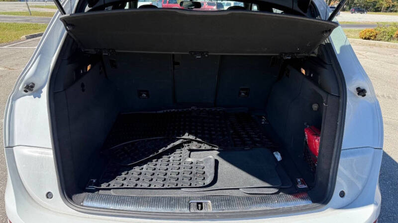 2016 Audi SQ5 3.0T quattro Premium Plus