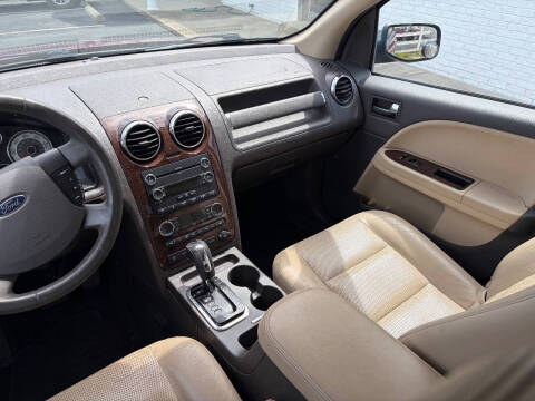 2008 Ford Taurus X Limited