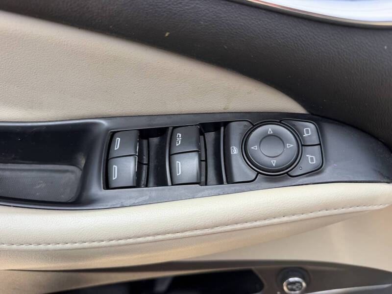 2021 Buick Enclave Essence