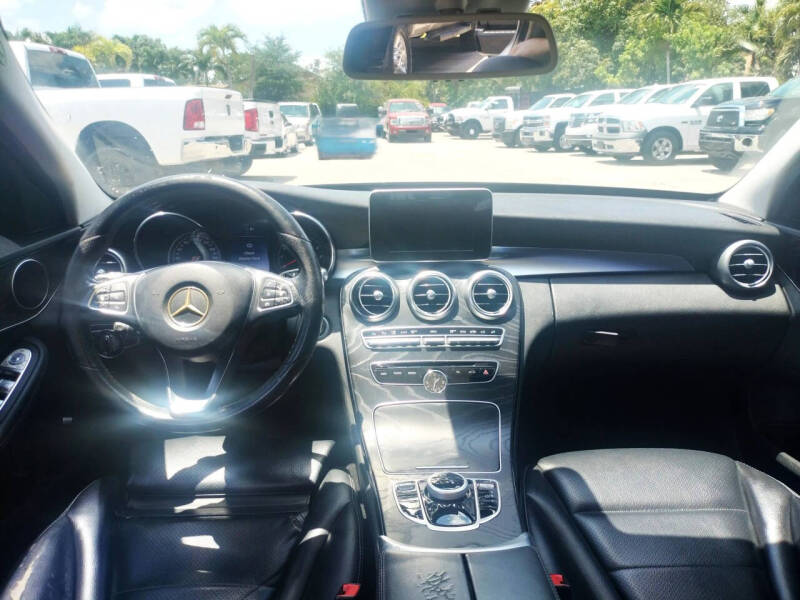 2017 Mercedes-Benz C-Class