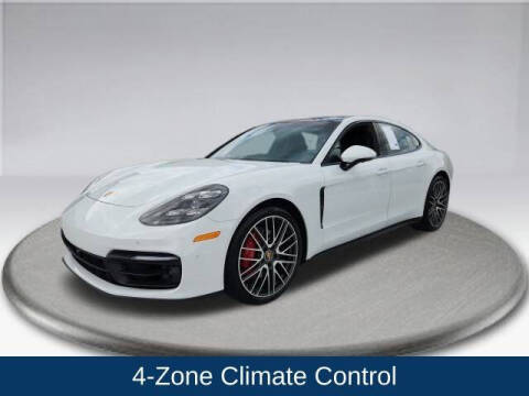 2022 Porsche Panamera 4S