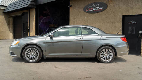 2012 Chrysler 200 Limited
