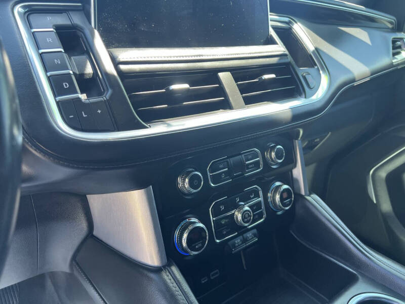 2022 GMC Yukon SLE