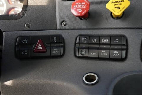 2015 Freightliner Cascadia