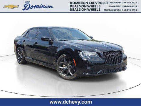 2023 Chrysler 300 Touring