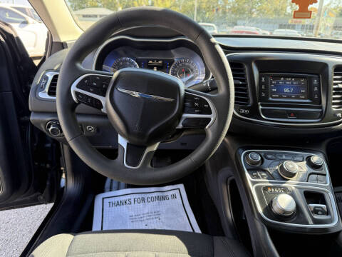 2016 Chrysler 200 Limited