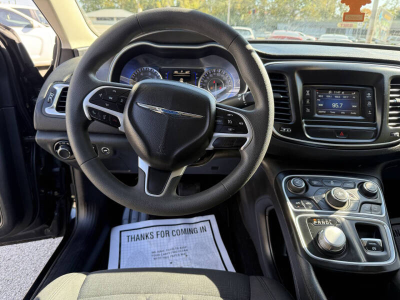 2016 Chrysler 200 Limited