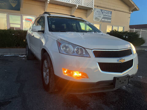 2012 Chevrolet Traverse for sale at BELOW BOOK AUTO SALES in Idaho Falls ID
