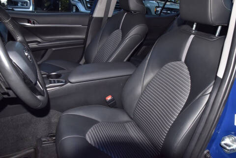 2024 Toyota Camry Hybrid SE