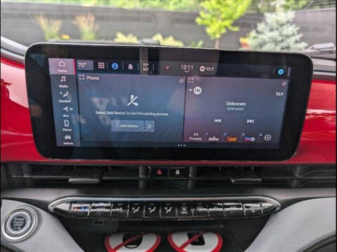 2024 FIAT 500e Inspi(RED)