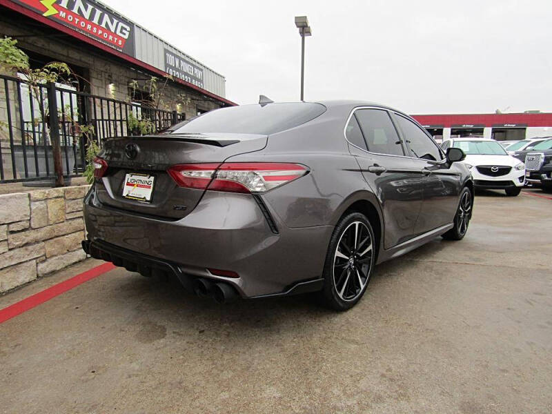 2019 Toyota Camry XSE