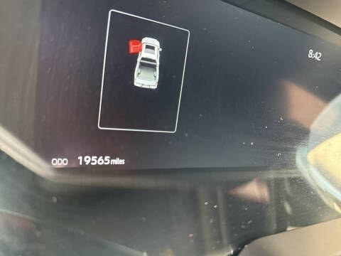 2023 Toyota Tundra Platinum HV