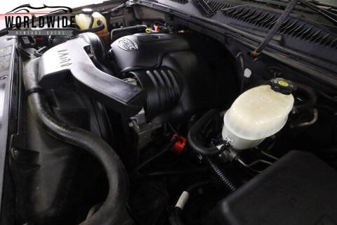 2003 Cadillac Escalade