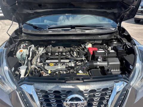 2020 Nissan Kicks SV