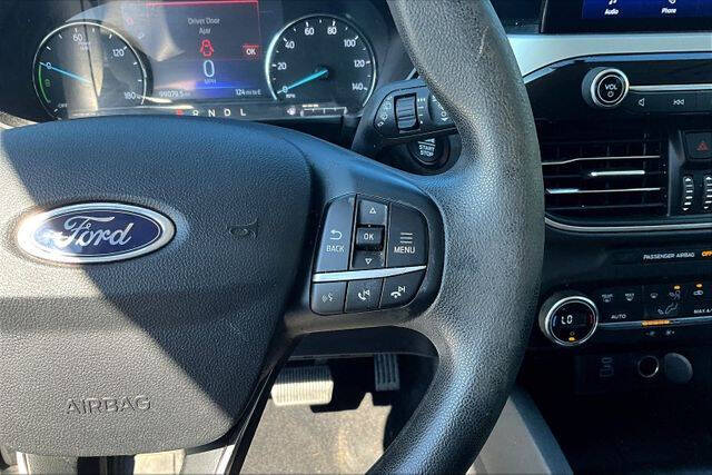 2021 Ford Escape Hybrid SE