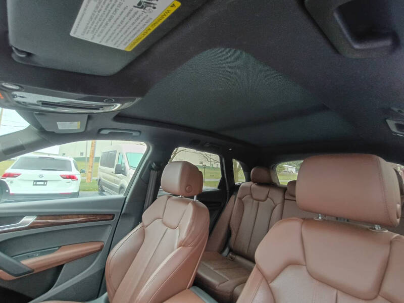 2020 Audi Q5 quattro Premium Plus 45 TFSI