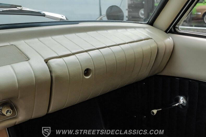 1963 Studebaker Avanti