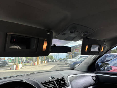 2012 Chevrolet Traverse LT