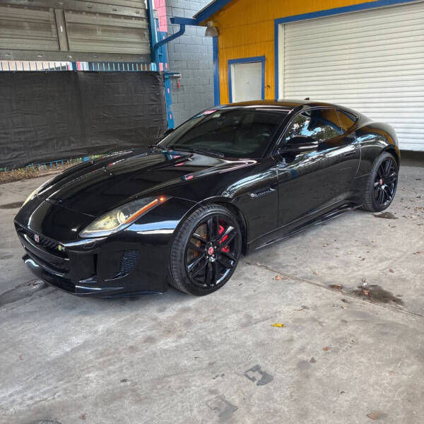 2015 Jaguar F-TYPE R
