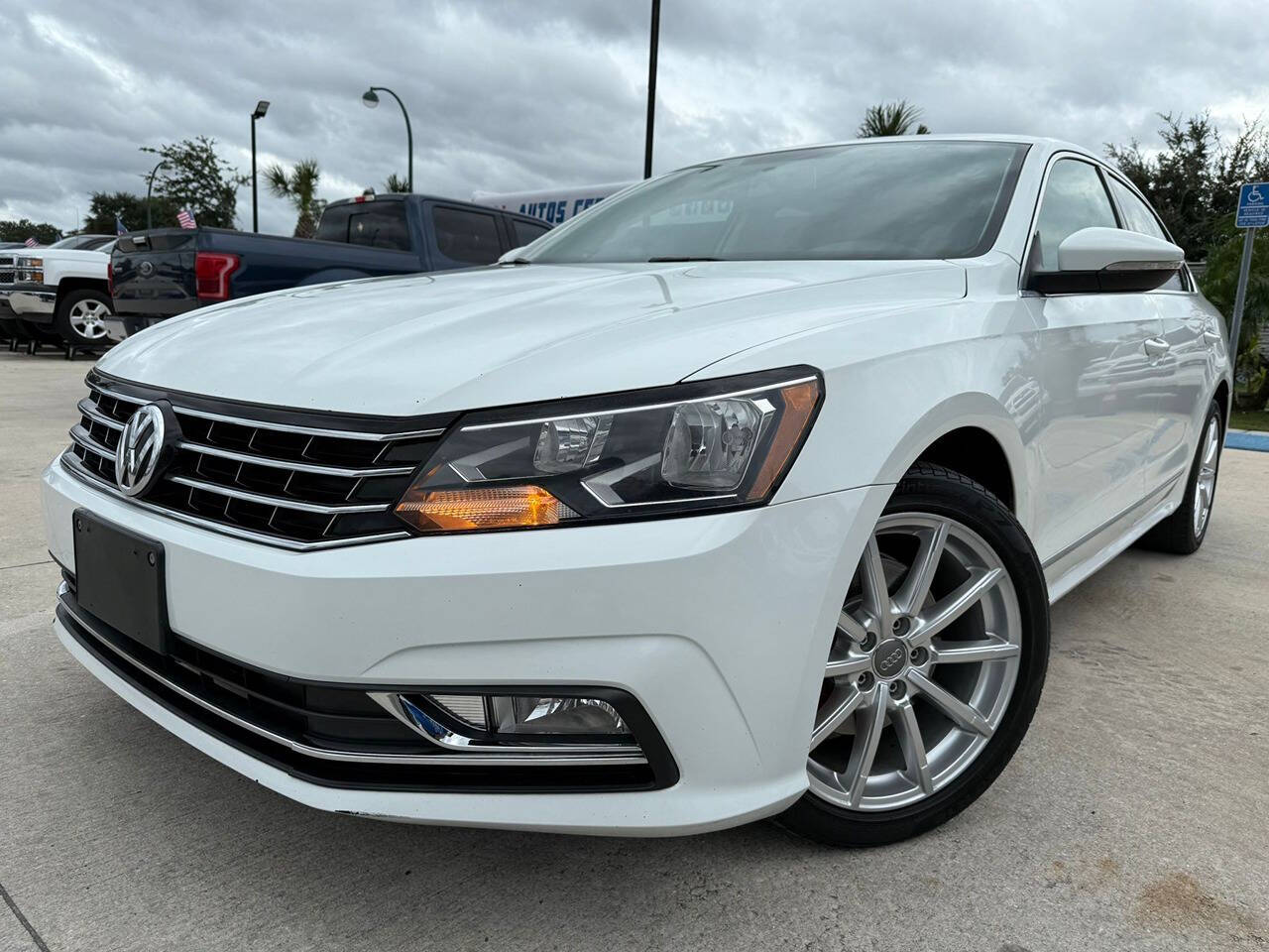 2016 Volkswagen Passat for sale at DJA Autos Center in Orlando, FL