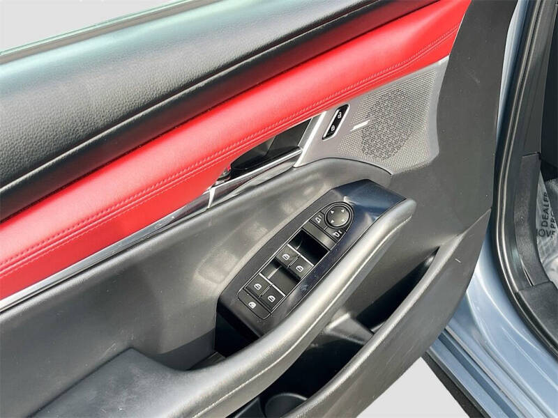 2022 Mazda Mazda3 Hatchback Premium Plus