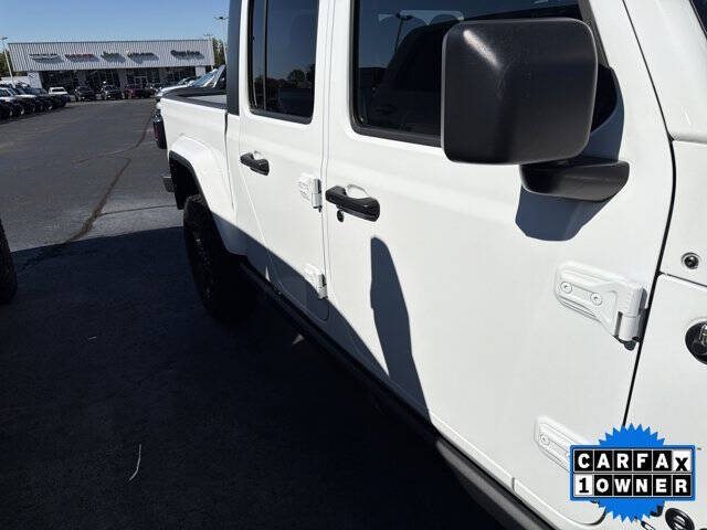 2023 Jeep Gladiator Willys