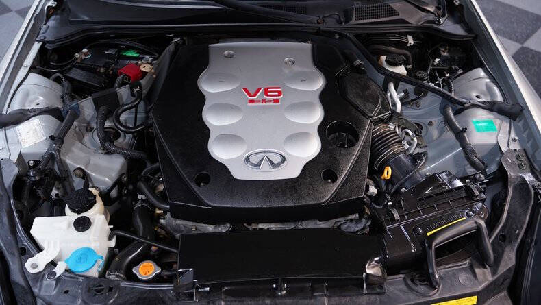 2004 Infiniti G35
