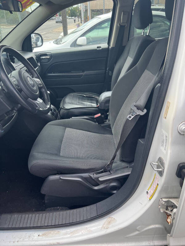 2012 Jeep Compass Latitude