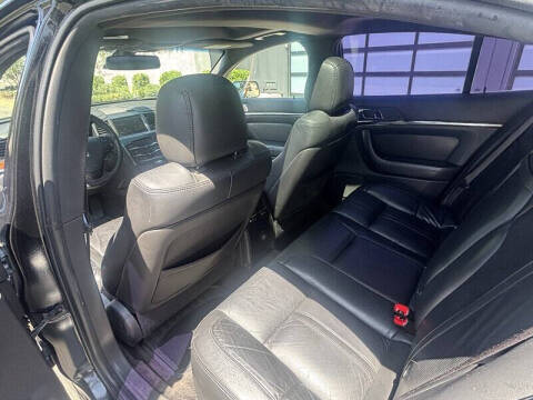 2014 Lincoln MKS