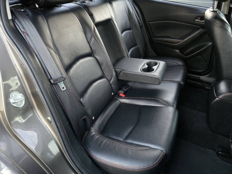 2016 Mazda MAZDA3 i Grand Touring