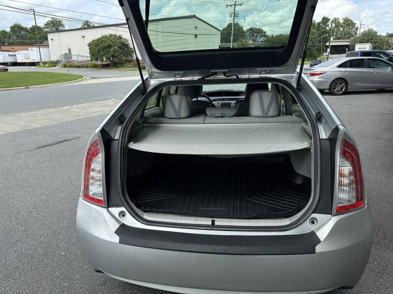 2013 Toyota Prius One