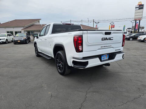 2022 GMC Sierra 1500 Limited Elevation